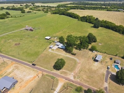 Equine Country Home with Mother-In-Law Quarters - image 32