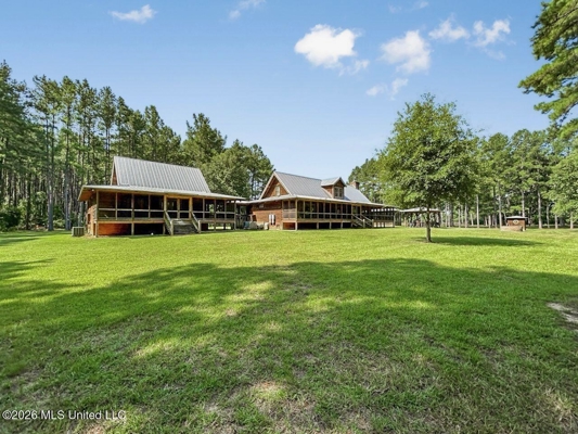 85± Acre Luxury Estate in Poplarville, MS