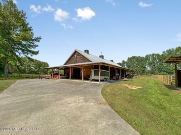 Listing 16