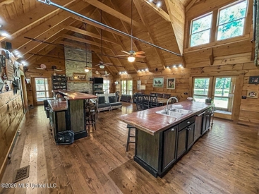 Listing 16