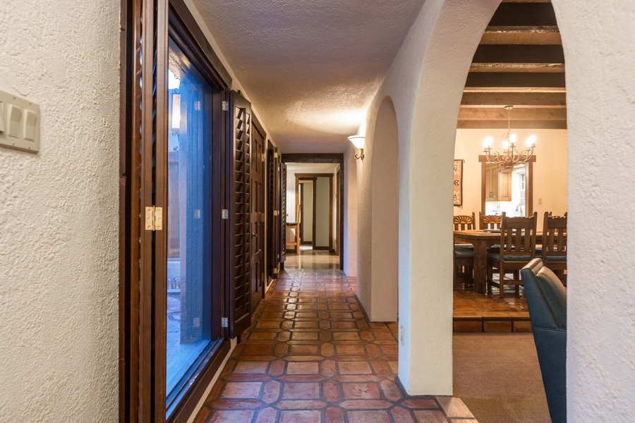 No Caption