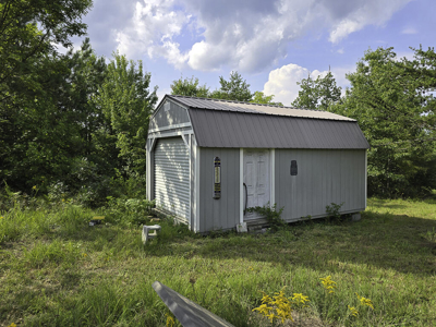 118 Acres of Riverfront Mountain Paradise - image 6