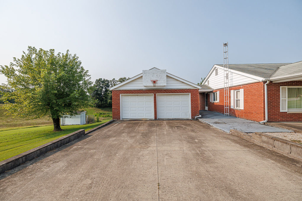 Charming Country Home in Bedford, IN