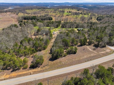 Secluded Log Home on 10 Acres in Theodosia, Missouri Ozarks - image 34