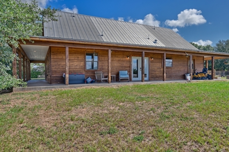 Country home on over 2 acres between Brenham and Navasota - image 46