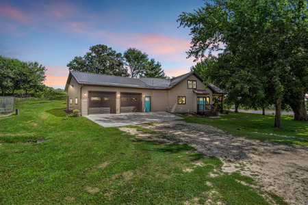 3-Bedroo Home Situated on 5 Acres just Outside Briggsville WI - image 48
