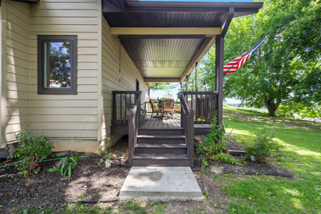 3-Bedroo Home Situated on 5 Acres just Outside Briggsville WI - image 40