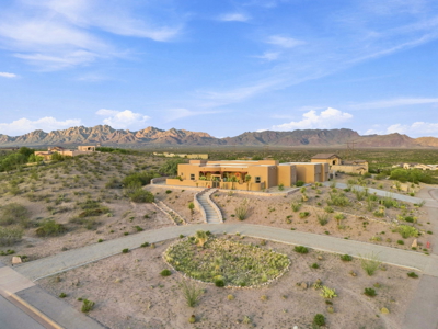 Southwest Home with Mountain Views in Las Cruces, NM - image 7