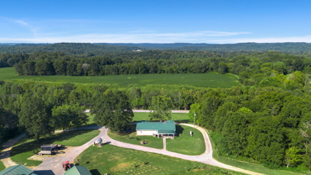 3 bed 1 bath home & 19 acre lot for sale near Roundhill, Ky. - image 41