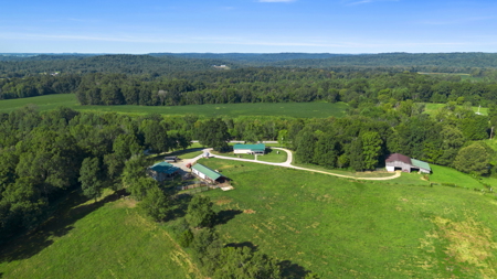 3 bed 1 bath home & 19 acre lot for sale near Roundhill, Ky. - image 42