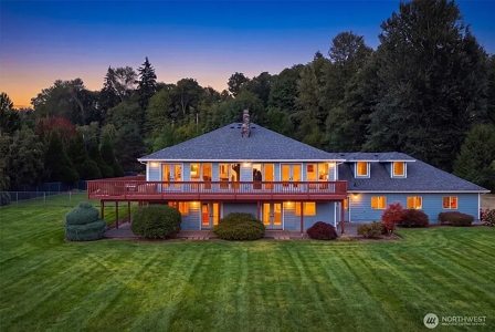 Rare Lewis River Waterfront Retreat in Woodland - image 39
