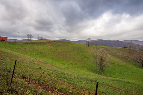 Acreage for Sale in Pearisburg, VA