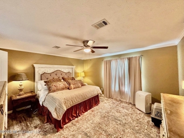 Listing 11