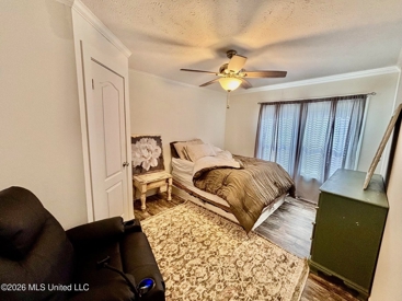 Listing 11