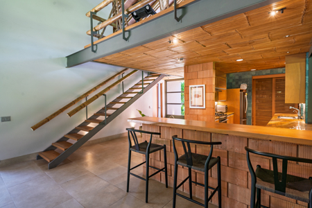 Casa Gratitud | El Valle de Antón | Contemporary Design Home - image 3