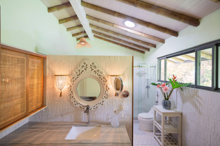 Casa Gratitud | El Valle de Antón | Contemporary Design Home - image 14