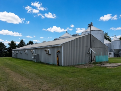 10.74 Ac Hayfield, MN 4 Bed 1.5 bath buildings & grain storage - image 49