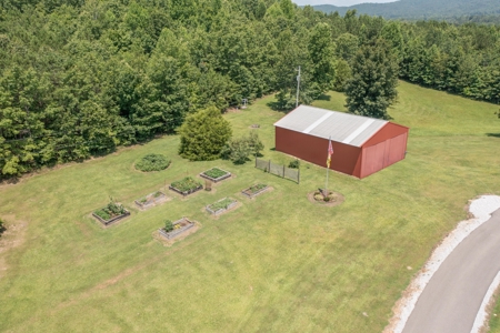 All brick home on 14.2 acres of beautiful rural land - image 6