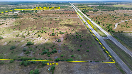 Turnkey 180+ Acre Ranch on US 281 with 4 Homes & Income - image 45