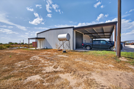 Turnkey South Texas Feedlot, Ranch Home & 105 Acres - image 29