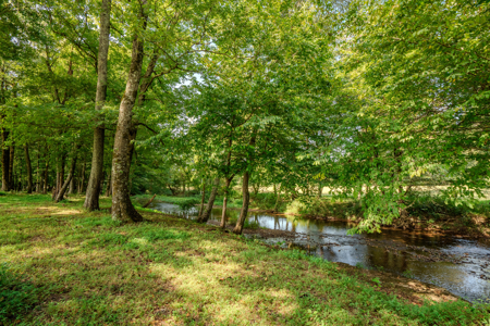 190-Acre Recreational & Income-Producing Property! - image 4