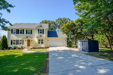 Rural Single Famly Home with Pool in Lumpkin County Georgia - image 1