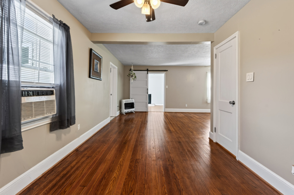 Charming Bungalow for Sale in Pearisburg