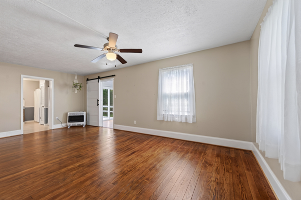 Charming Bungalow for Sale in Pearisburg