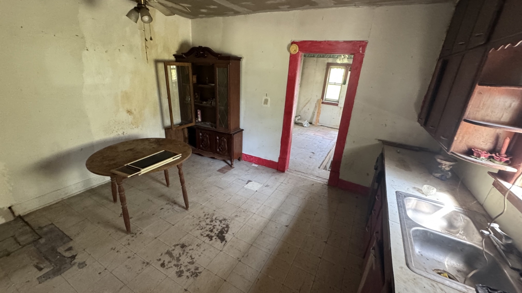No Caption