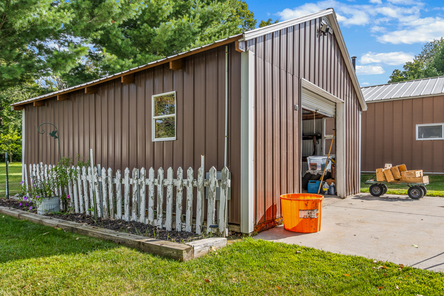 No Caption