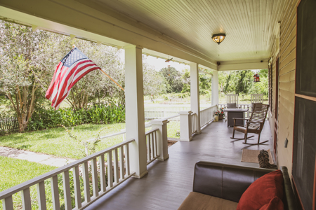 Antique Gem in Historic Cat Spring, TX - image 10