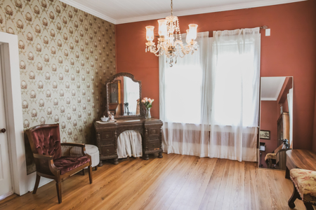 Antique Gem in Historic Cat Spring, TX - image 17