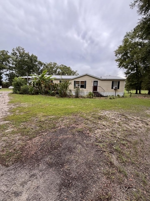 Nature Lover’s Retreat — 4/2 Home on 4.86 Acres Near the Suwannee