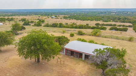 Experience the best of Texas country living - image 13