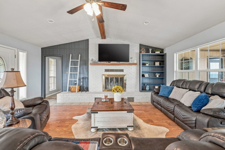 Experience the best of Texas country living - image 20