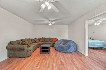 Experience the best of Texas country living - image 40
