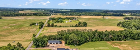 Beautiful Country Estate with 60x120 Pole Barn - image 2