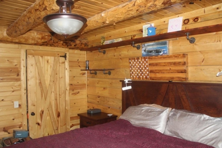 Amish-Built Log Home on Acreage For Sale in Milaca, MN - image 7