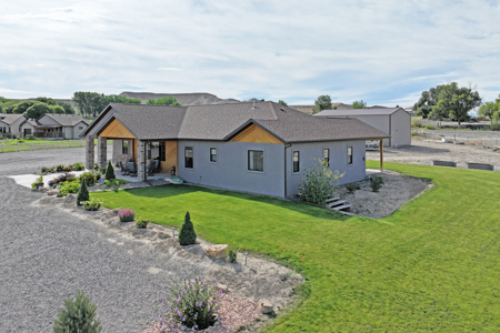 Country Home with Shop For Sale in Western Colorado - image 22