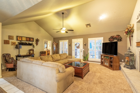 Home for Sale in Elk City OK with Pool | Fairway Estates - image 30