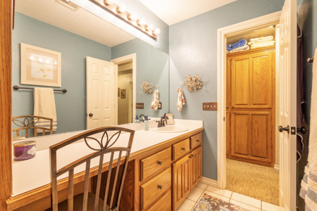 Home for Sale in Elk City OK with Pool | Fairway Estates - image 28
