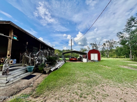 Secluded Riverfront Retreat on 7 Acres in Monticello MS