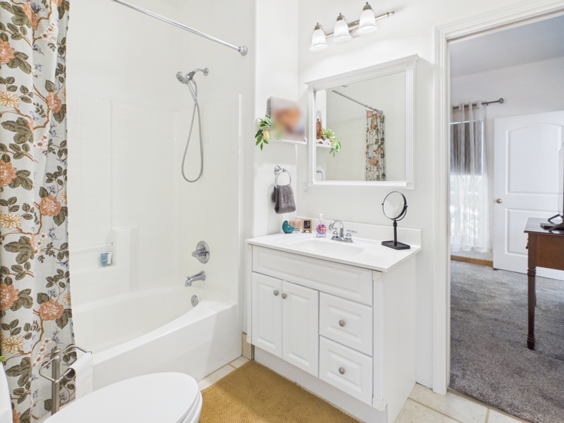No Caption