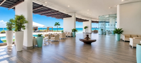 Luxury Remodeled Beachfront Condo Ocean Waves | Nueva Gorgona - image 14