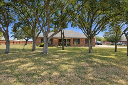 Looking for Country Home on acreage with a Shop? - image 46