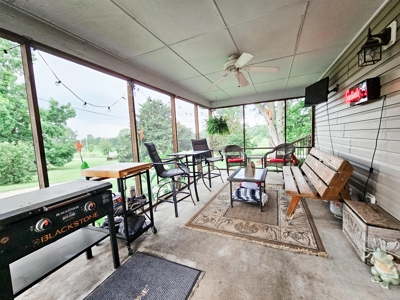 Country Home with Shop and High Tunnel Green Houses on 10 acres - image 19