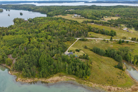 Coastal Home for sale Downeast - Lubec, Maine - image 11