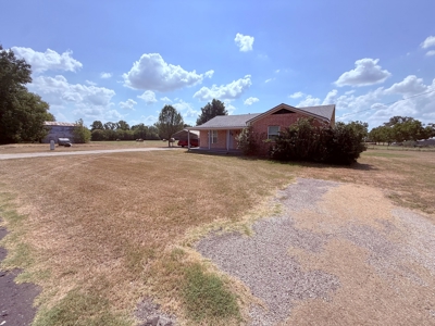 18± Acres 2BR-2BA, Barn, Pasture in Winnsboro Hopkins County TX - image 2
