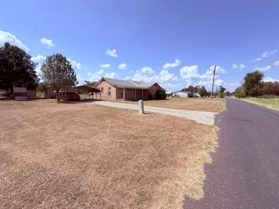 18± Acres 2BR-2BA, Barn, Pasture in Winnsboro Hopkins County TX - image 1