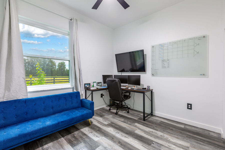 No Caption